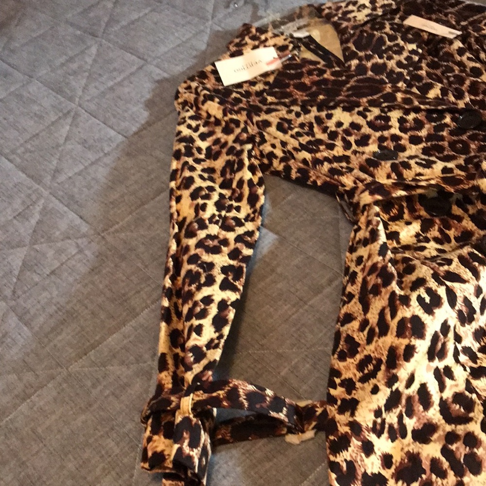 Jacket - Picture 2 of 5